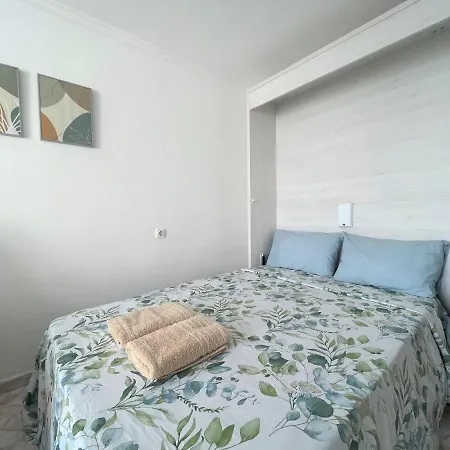Ocean Views - Apartment *